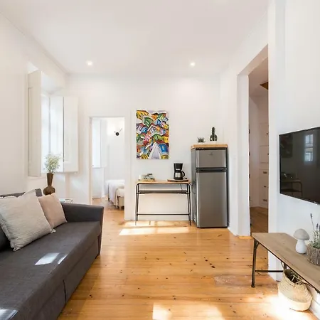 Alfama Tale Four-bedroom W/ River View - By Lu Holidays Lejlighed Lisboa
